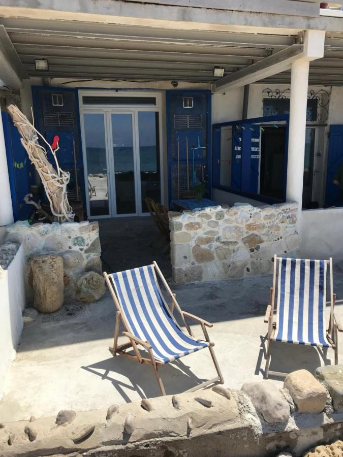 Le Cabanon Bleu Sur La Plage Marseille Eksteriør billede